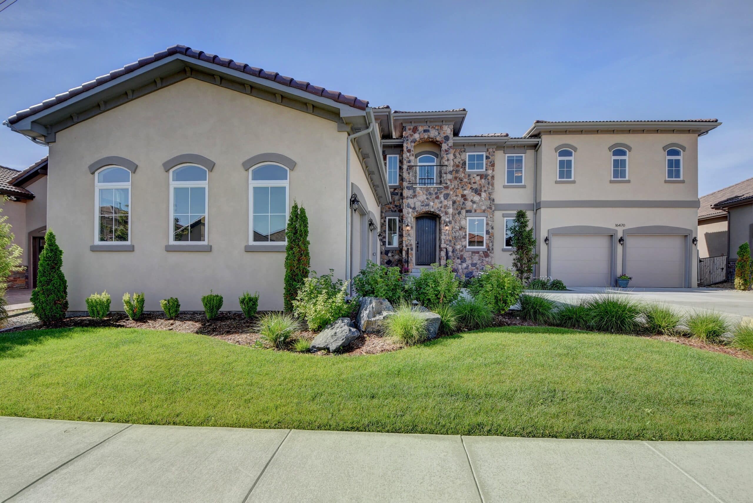 Real Estate Photographers in Lakewood
